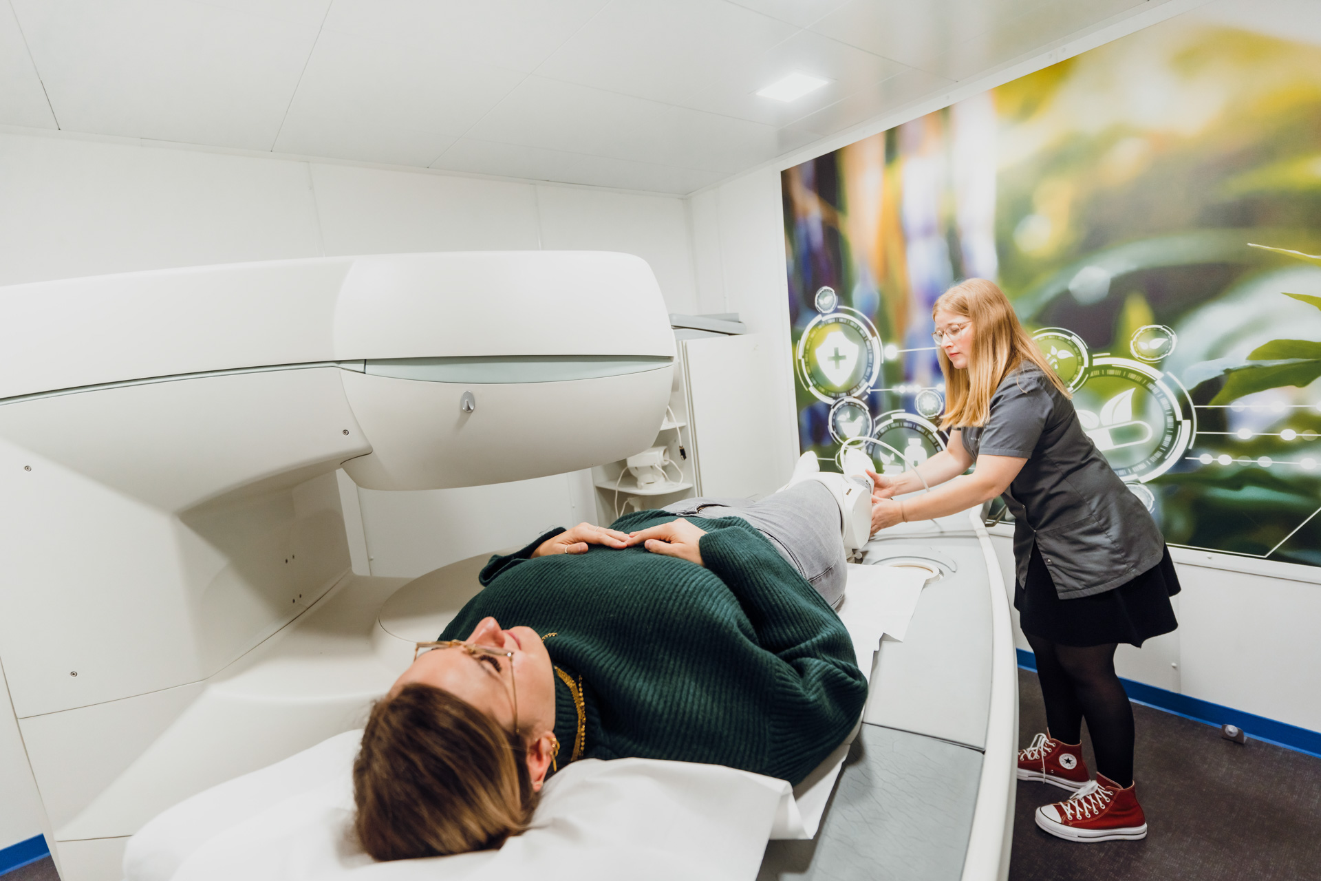 Offenes MRT im Orthozentrum Bergstraße