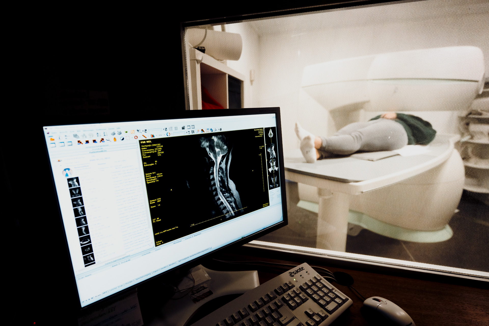 Offenes MRT im Orthozentrum Bergstraße